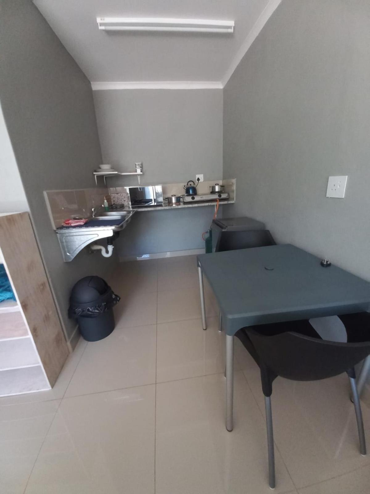 Rocky Hills Guesthouse Piet Retief Exterior foto