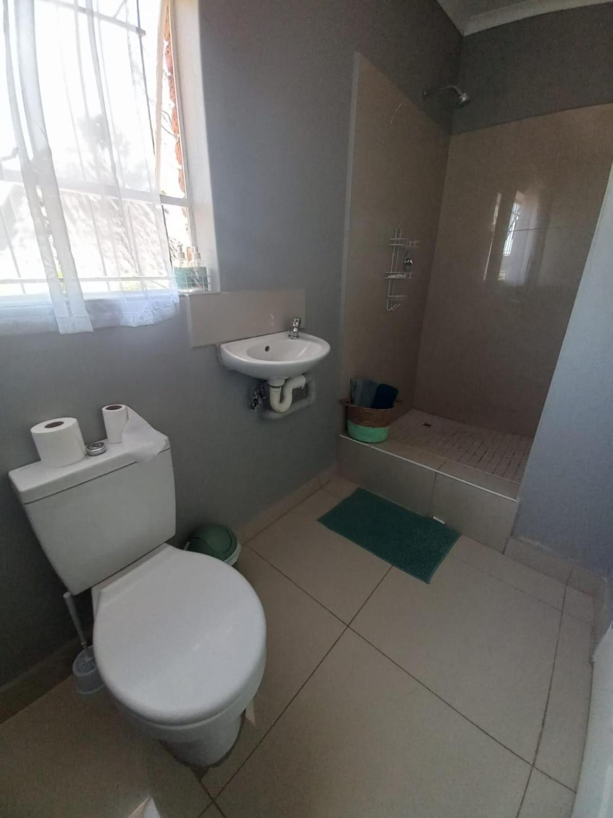 Rocky Hills Guesthouse Piet Retief Exterior foto