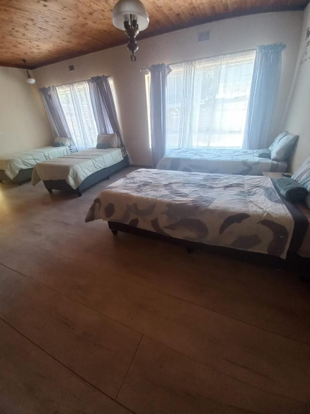 Rocky Hills Guesthouse Piet Retief Exterior foto